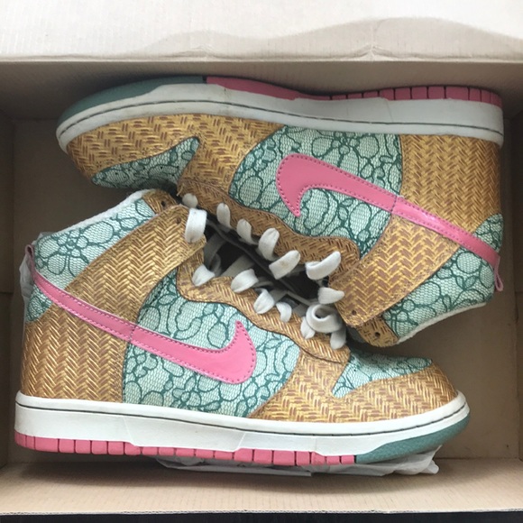 Nike Shoes - Vintage Nike Dunks